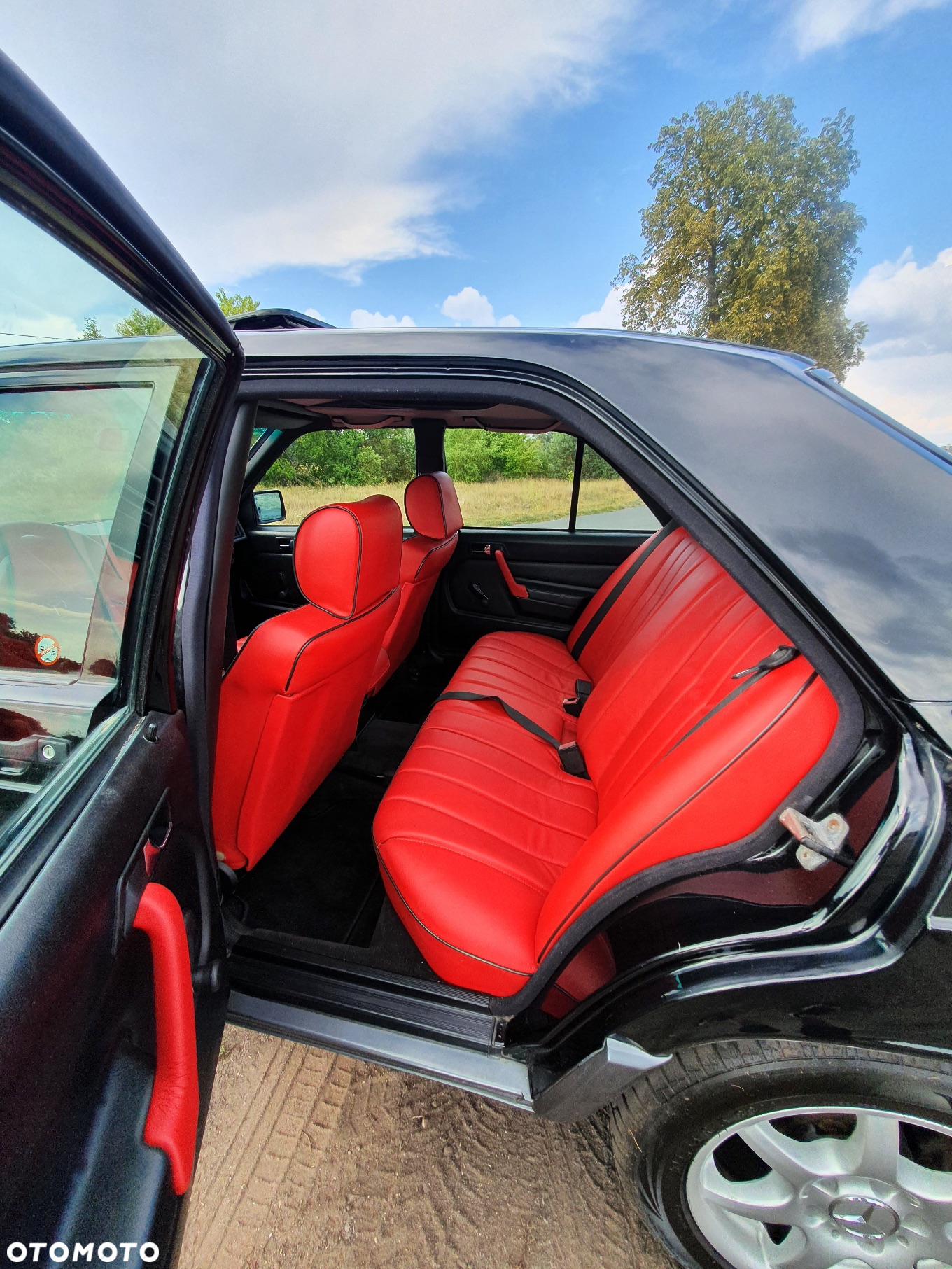 Mercedes-Benz W201 (190) - 14