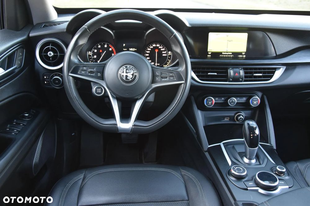 Alfa Romeo Stelvio 2.0 Turbo Super Q4 - 12