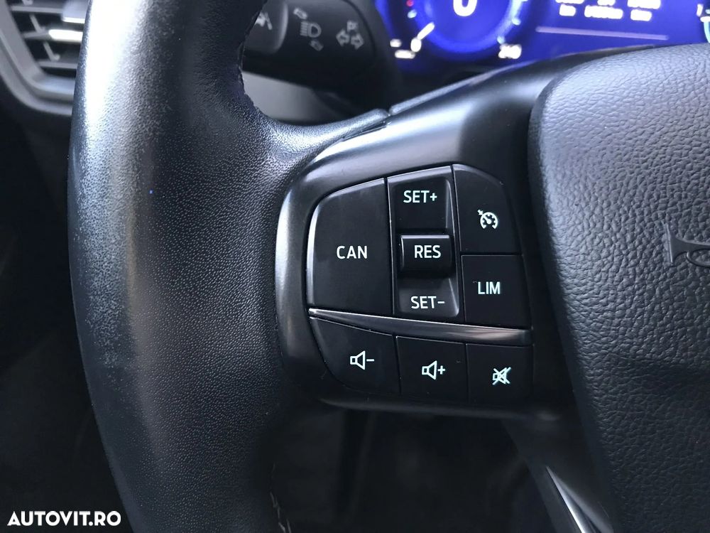 Ford Focus 1.5 EcoBlue Titanium X - 18