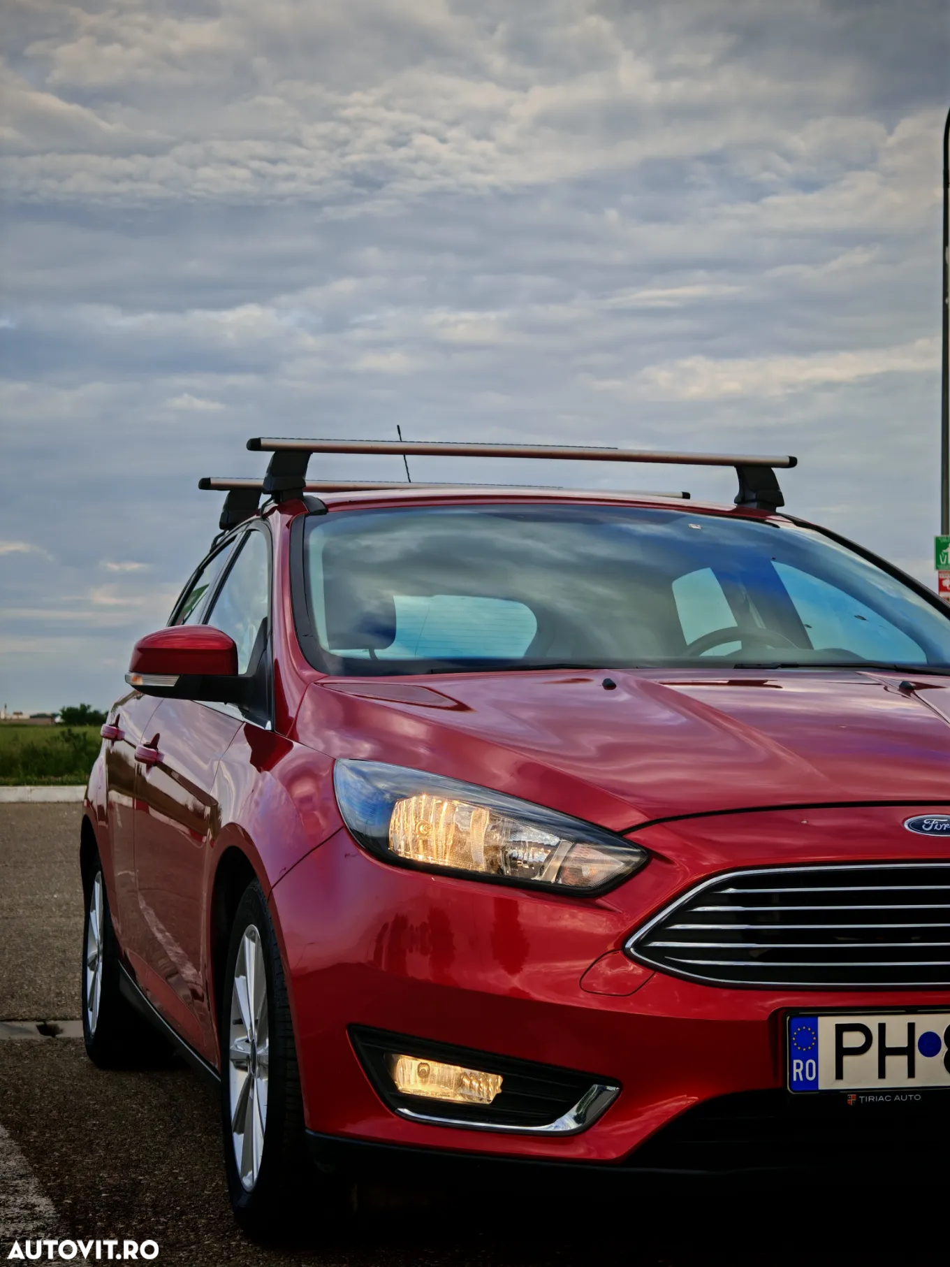 Ford Focus 1.5 TDCi Powershift Titanium - 24