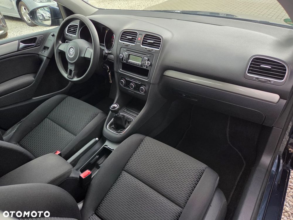 Volkswagen Golf 1.6 Team - 12