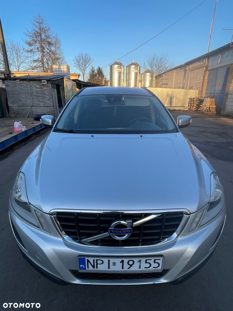 Volvo XC 60 - 4