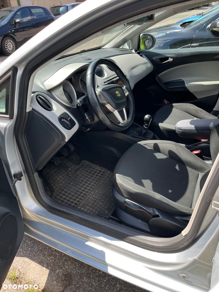Seat Ibiza - 2