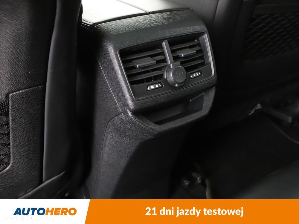 Peugeot 3008 1.5 BlueHDi Crossway S&S - 37