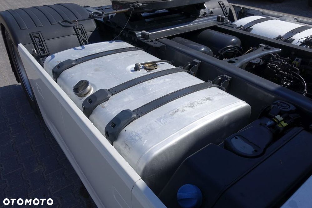Scania 500R / EURO 6 / STANDARD / AUTOMAT / RETARDER / KLIMATYZACJA POSTOJOWA / LODÓWKA  /  2 ZBIORNIKI - 16
