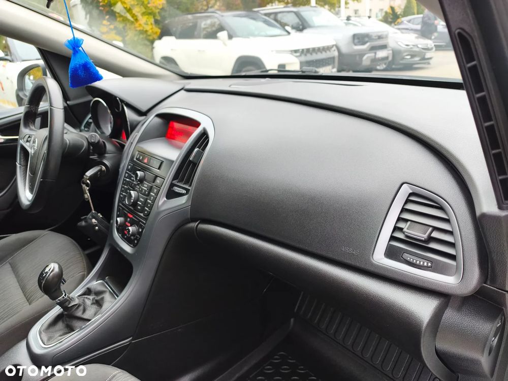 Opel Astra - 15
