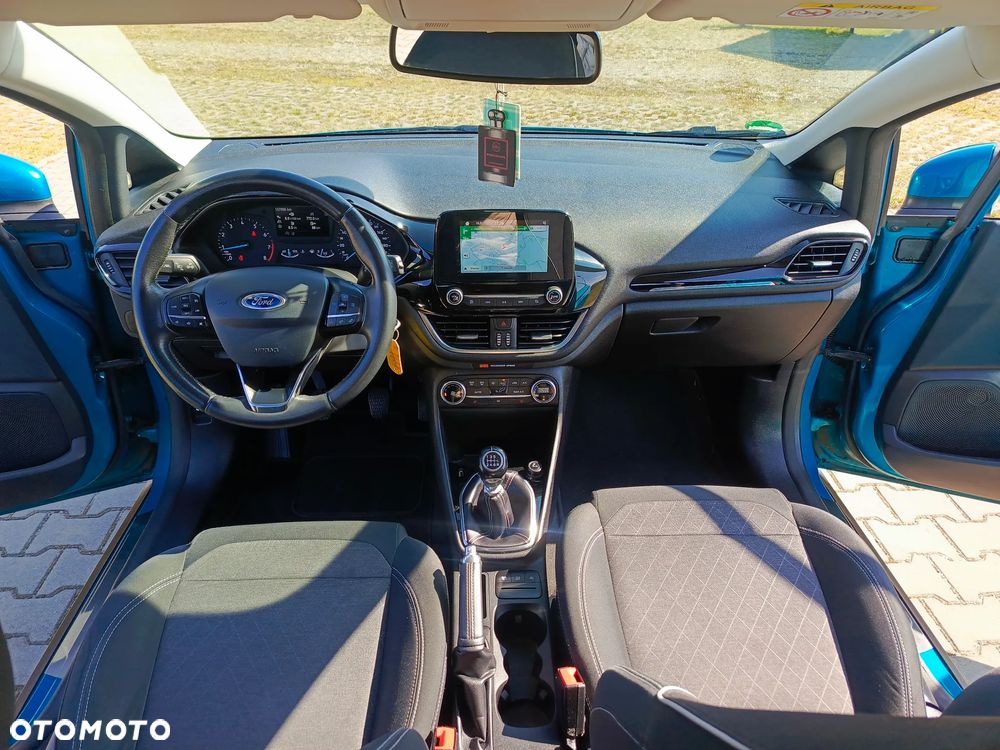 Ford Fiesta 1.0 EcoBoost S&S ACTIVE COLOURLINE - 18