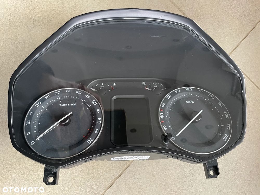 SKODA OCTAVIA II LIFT ZEGAR LICZNIK 1Z0920842B 1,6 FSI - 1