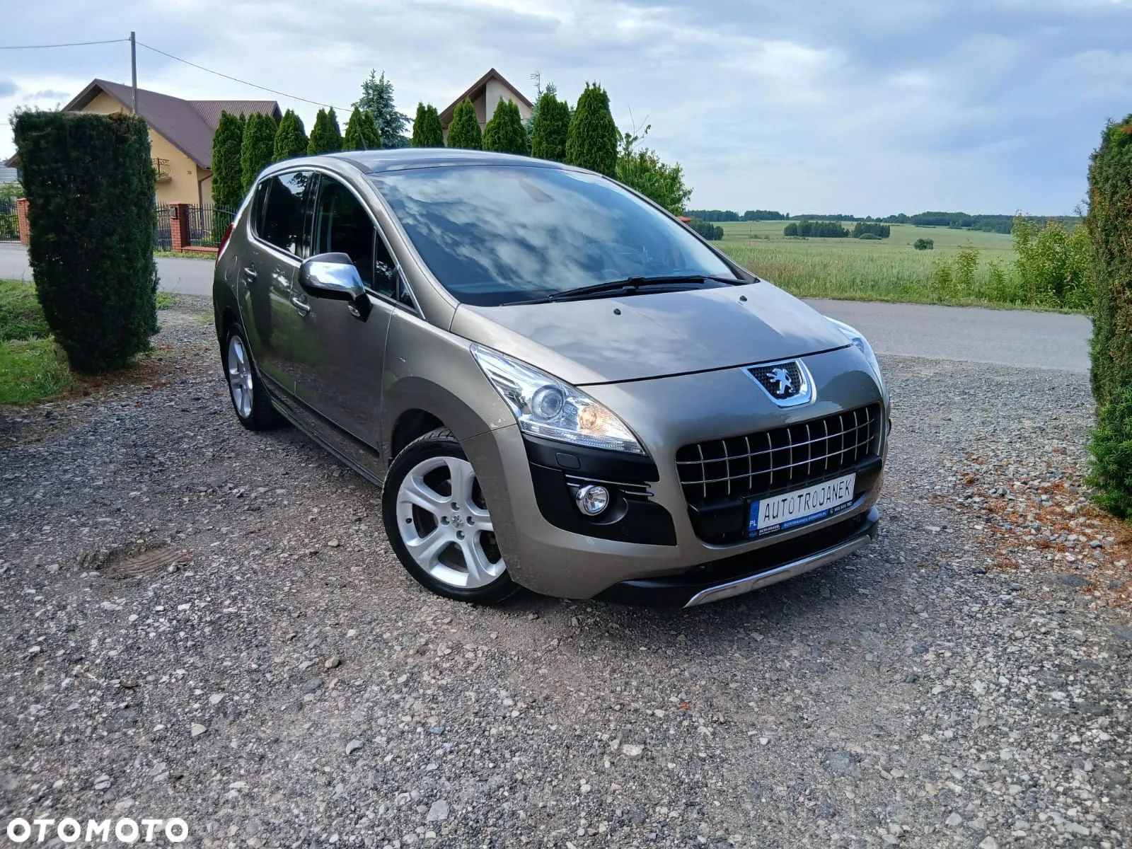 Peugeot 3008 1.6 Premium+ - 1