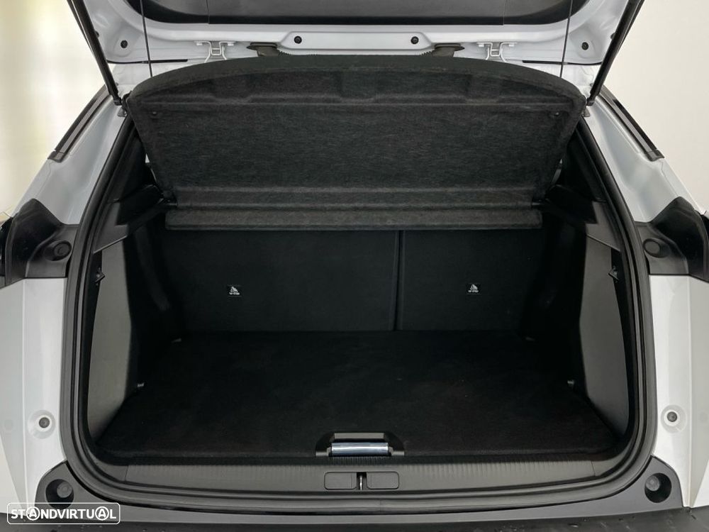 Peugeot 2008 1.2 PureTech Allure - 13