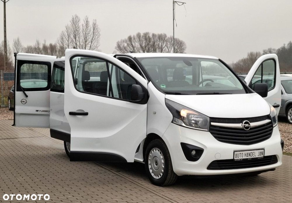 Opel Vivaro - 17