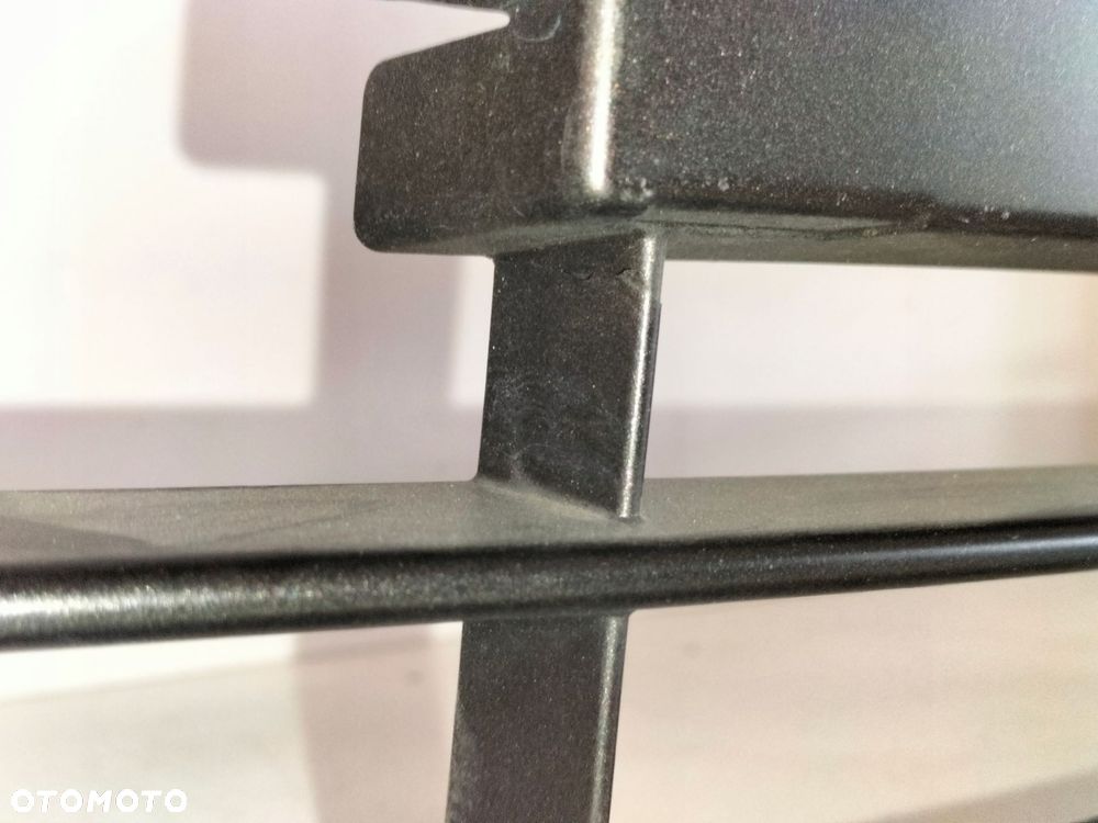 atrapa kratka zderzaka przód środkowa renault alpine a110 17- - 4