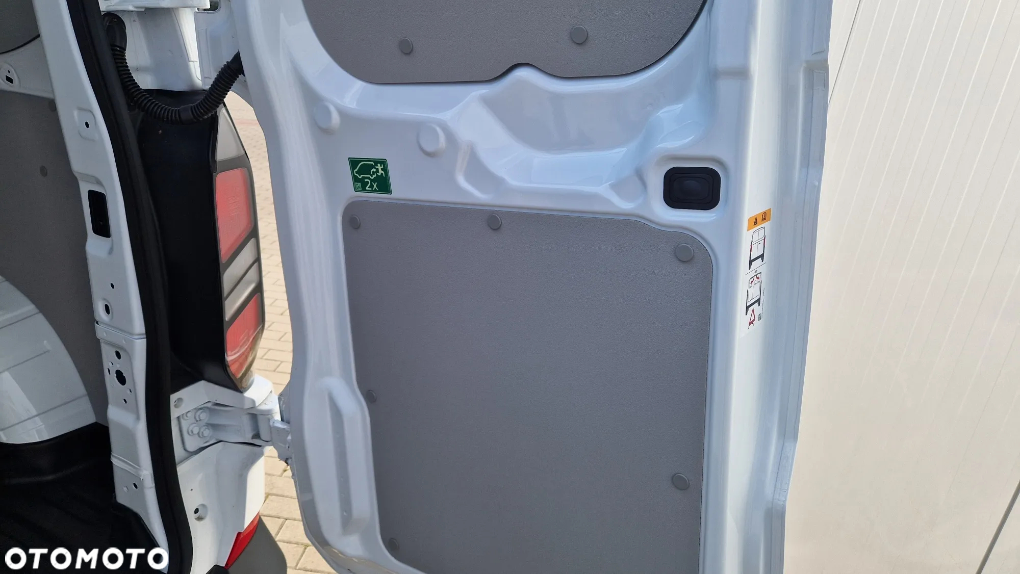 Ford TRANSIT CUSTOM VAN V710 L1H1 - 8