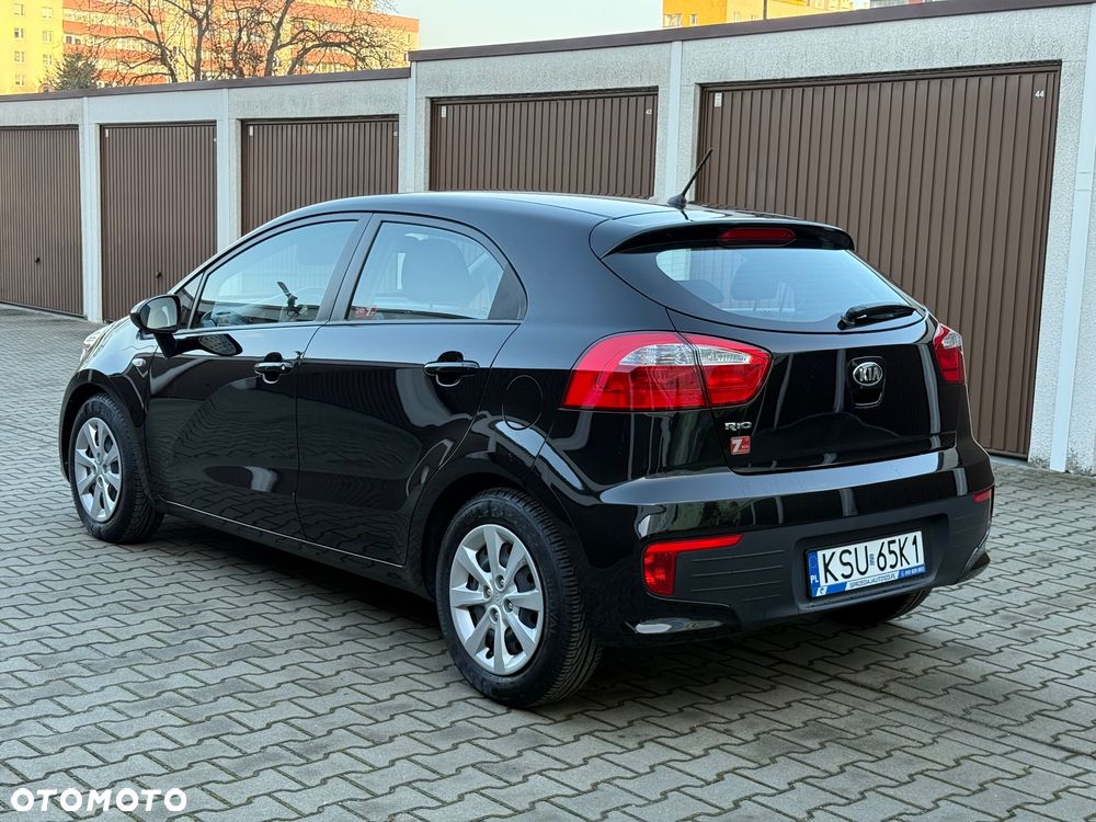 Kia Rio 1.2 M - 24