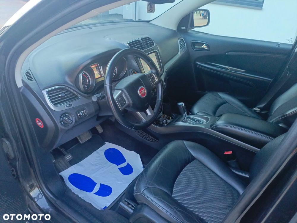 Fiat Freemont 2.0 Multijet 16V DPF Automatik Allrad Black Code - 18