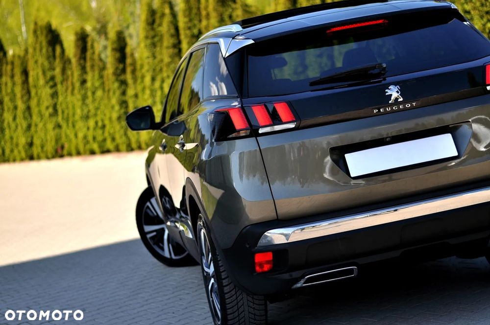 Peugeot 3008 1.2 PureTech Allure S&S EAT8 - 11