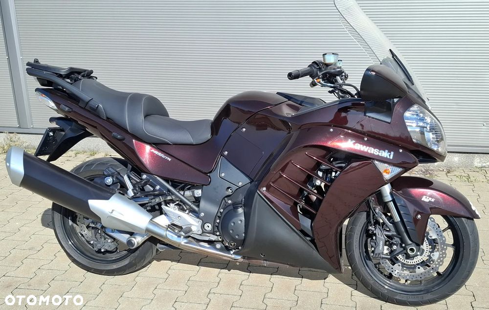 Kawasaki GTR - 5