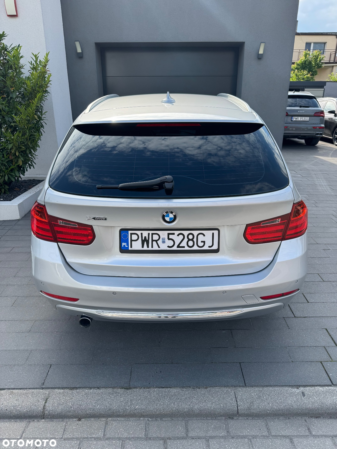 BMW Seria 3 320d xDrive - 9