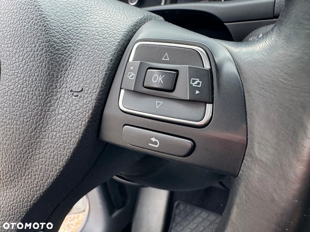 Volkswagen Touran 1.6 TDI DPF Comfortline DSG - 16