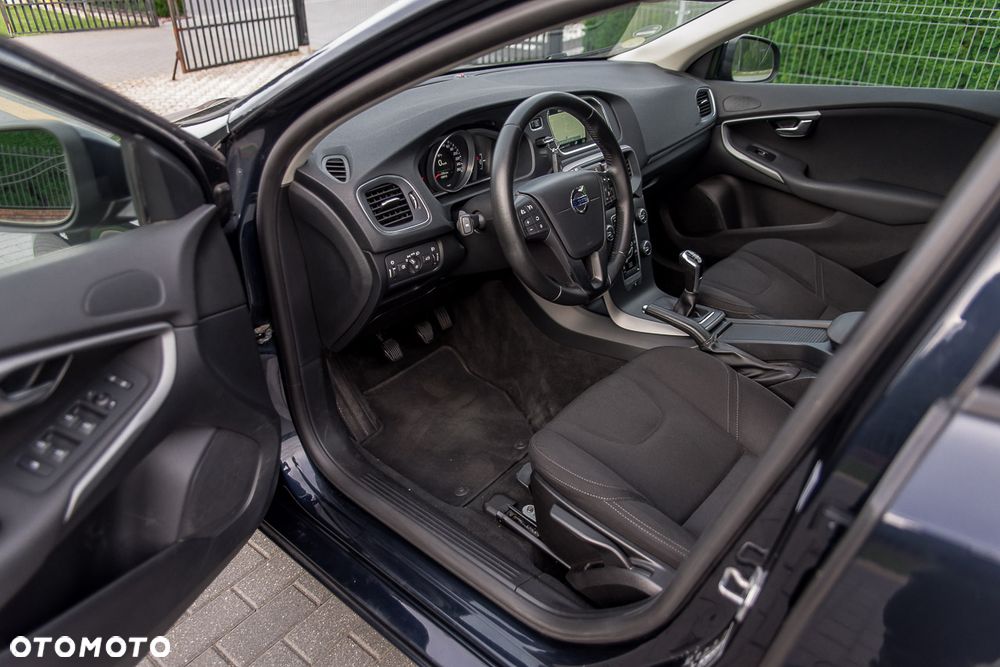 Volvo V40 D2 Drive-E Kinetic - 25