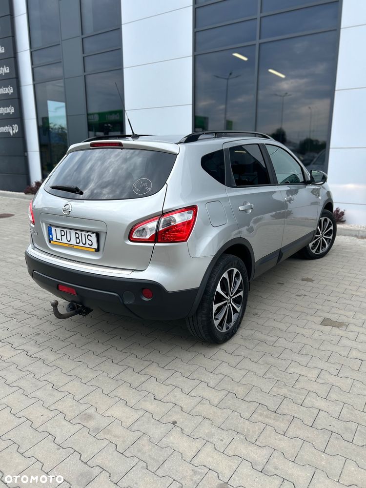 Nissan Qashqai - 4