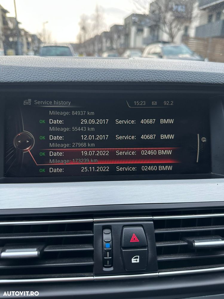 BMW Seria 5 520d xDrive Aut. Luxury Line - 27