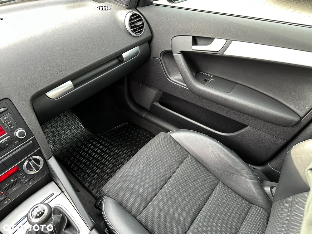 Audi A3 Sportback - 15