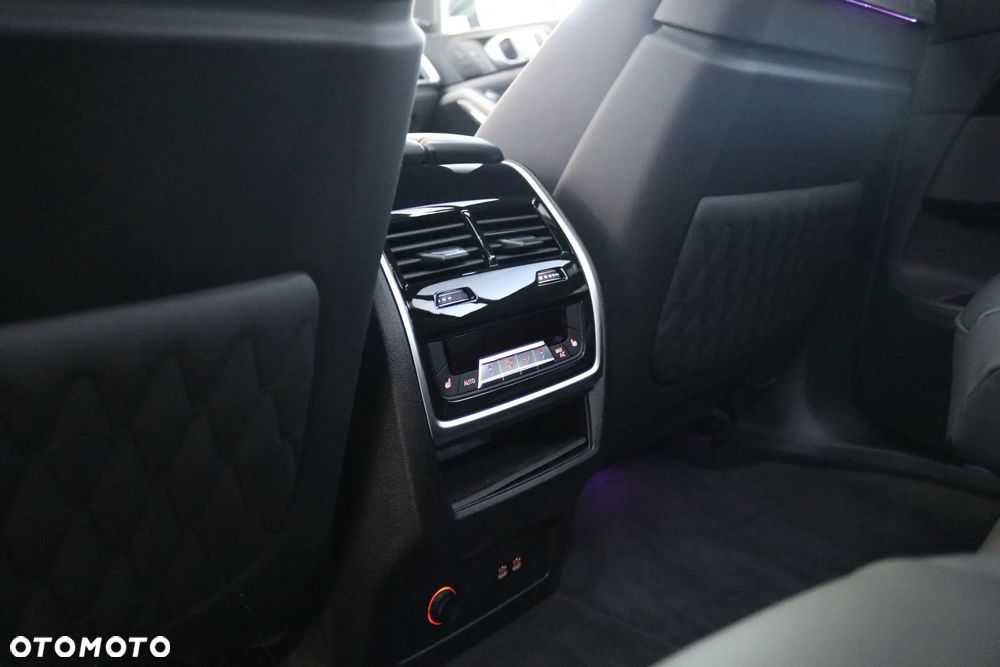 BMW X7 xDrive40d mHEV M Sport sport - 22