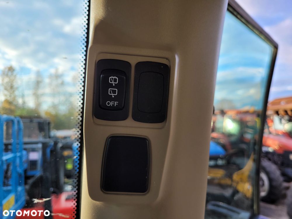 Massey Ferguson 5610 - 19