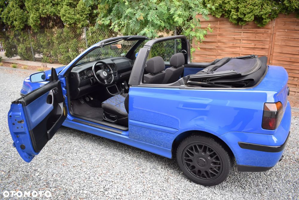 Volkswagen Golf 1.6 Comfortline - 17
