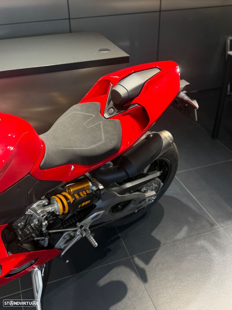 Ducati Panigale V2 S - 9
