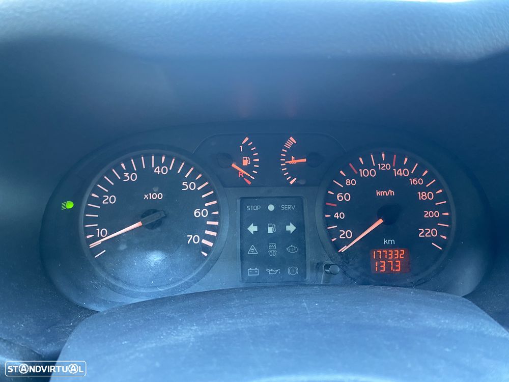 Renault Clio 1.2 16V Confort - 15