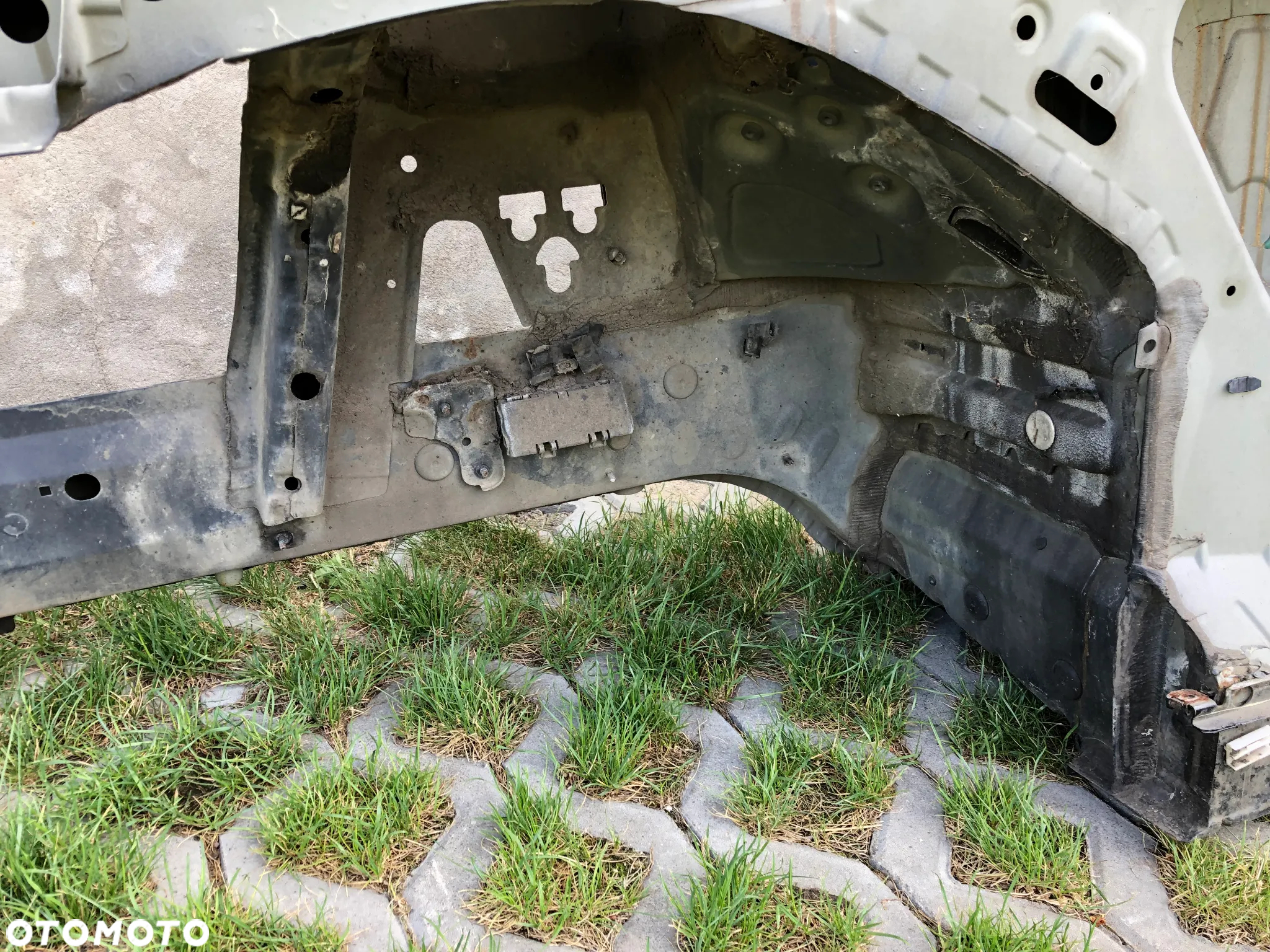 BMW E90 Błotnik Lewy Prawy Próg Podłużnica Ćwiartka Lewy  475 - 27