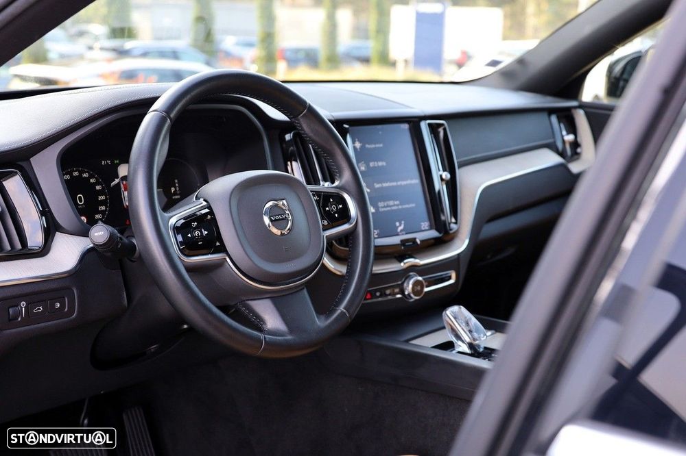 Volvo XC 60 2.0 T8 PHEV Inscription AWD - 15