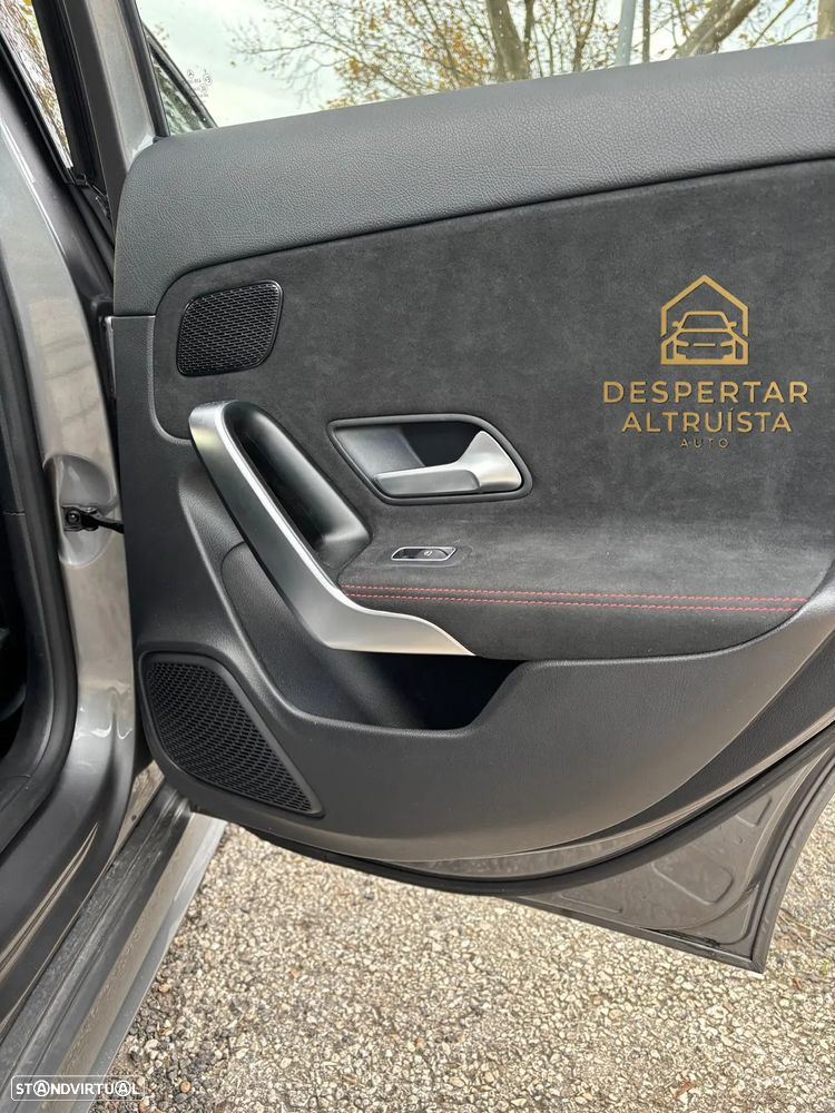 Mercedes-Benz A 250 e 8G-DCT AMG Line - 18