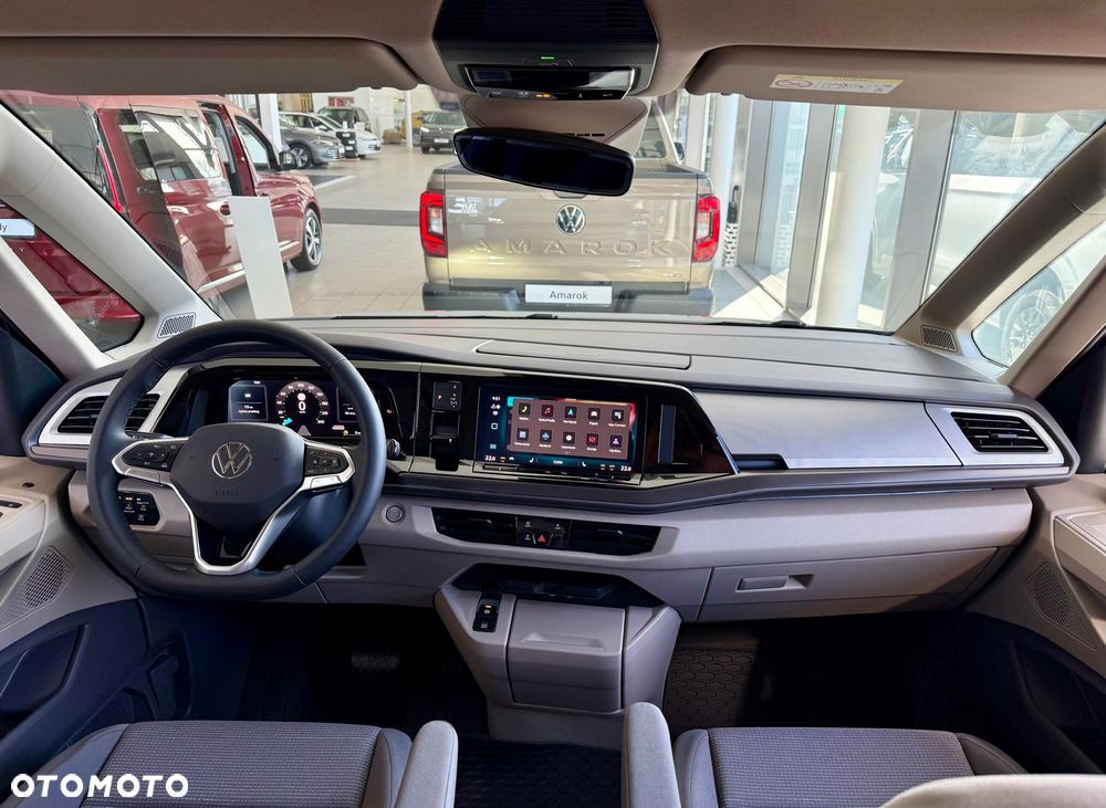 Volkswagen Multivan - 10