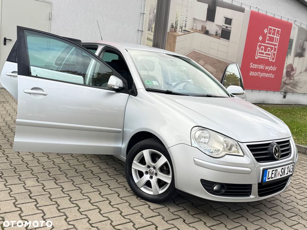 Volkswagen Polo - 4