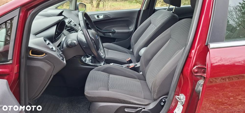 Ford Fiesta - 20