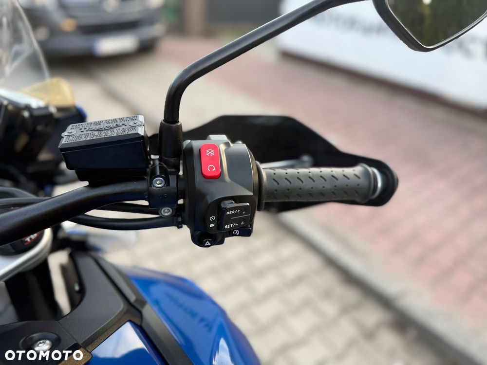 Triumph Tiger - 25
