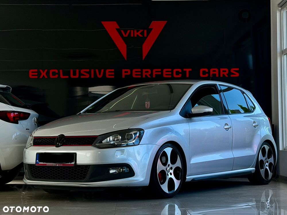 Volkswagen Polo - 1