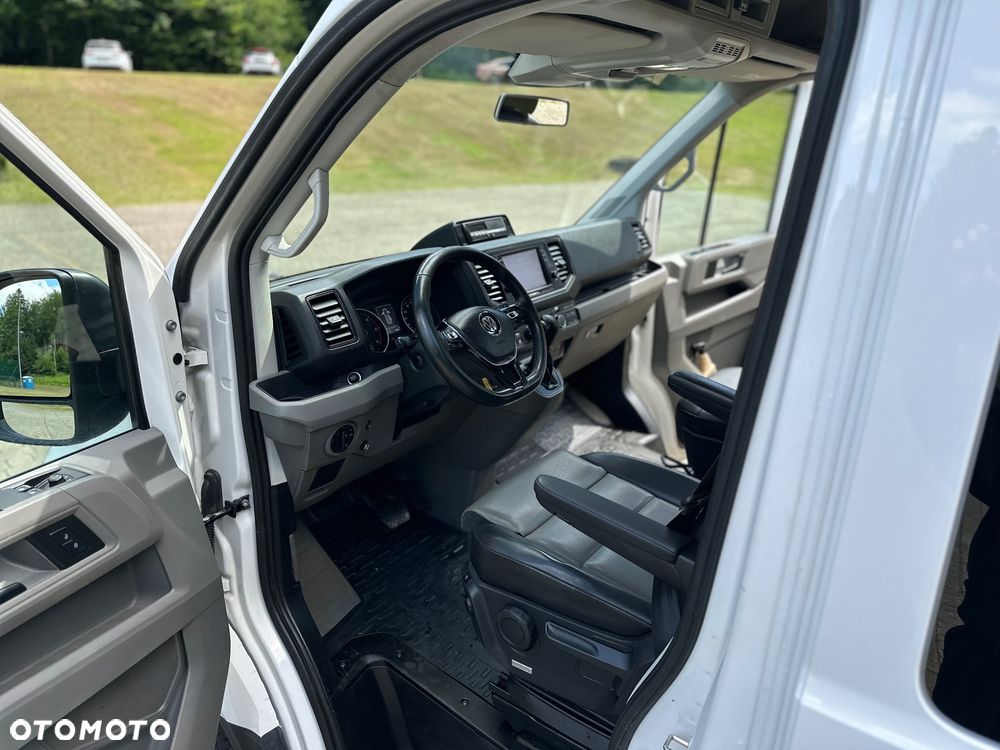 Volkswagen Crafter Brygadówka 5 osobowa - 20