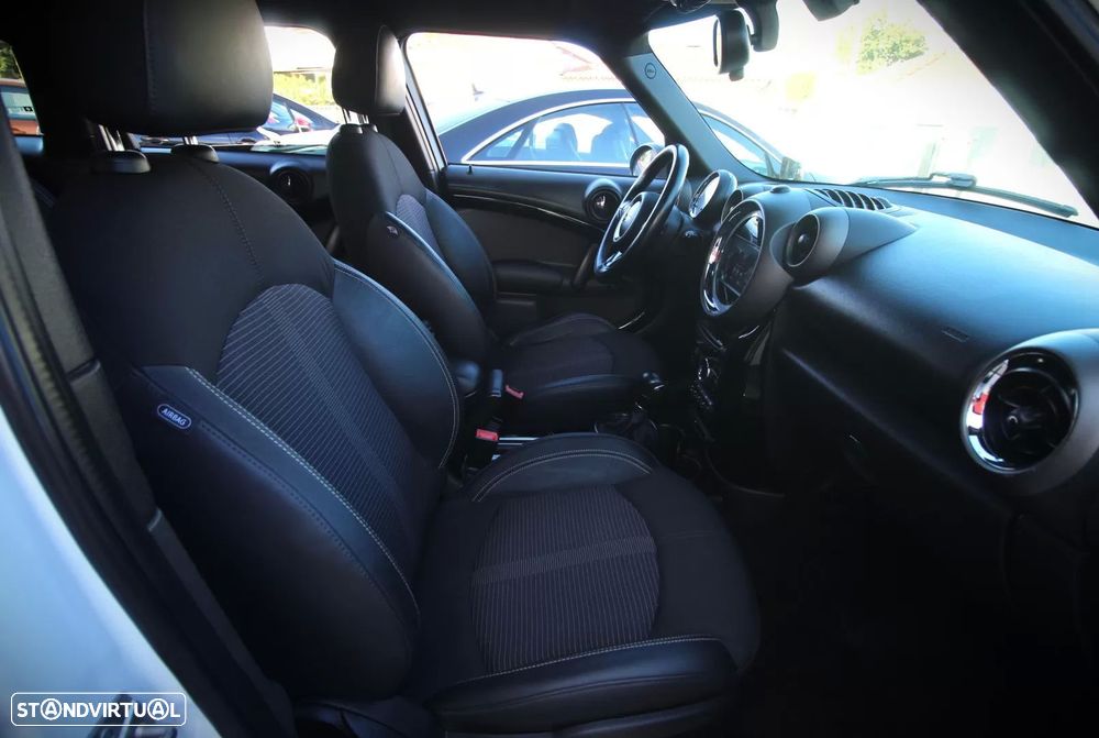 MINI Countryman Cooper D Aut. - 34