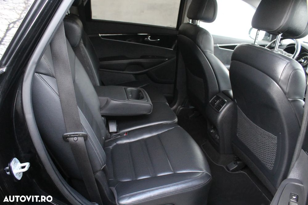 Kia Sorento - 10