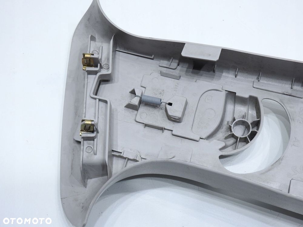 OSŁONA SŁUPKA LEWY ŚRODEK PEUGEOT 307 LIFT - 7