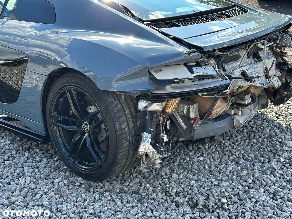 Audi R8 Coupé V10 RWD - 5