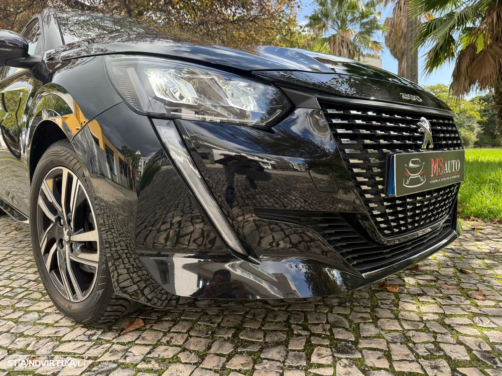 Peugeot 208 1.2 PureTech Allure - 29