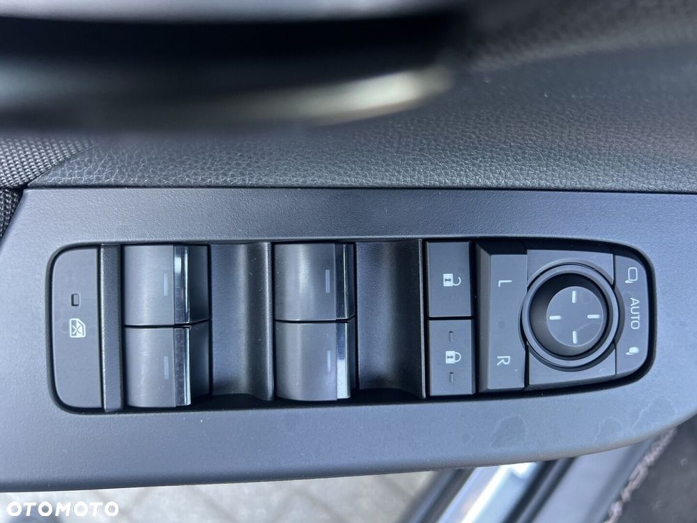Toyota C-HR 1.8 Hybrid Style - 24