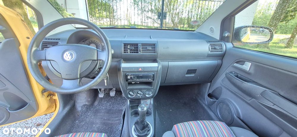 Volkswagen Fox - 6