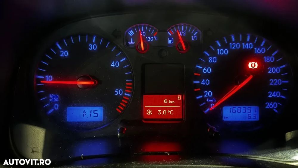 Volkswagen Bora 1.9TDI Comfortline - 6
