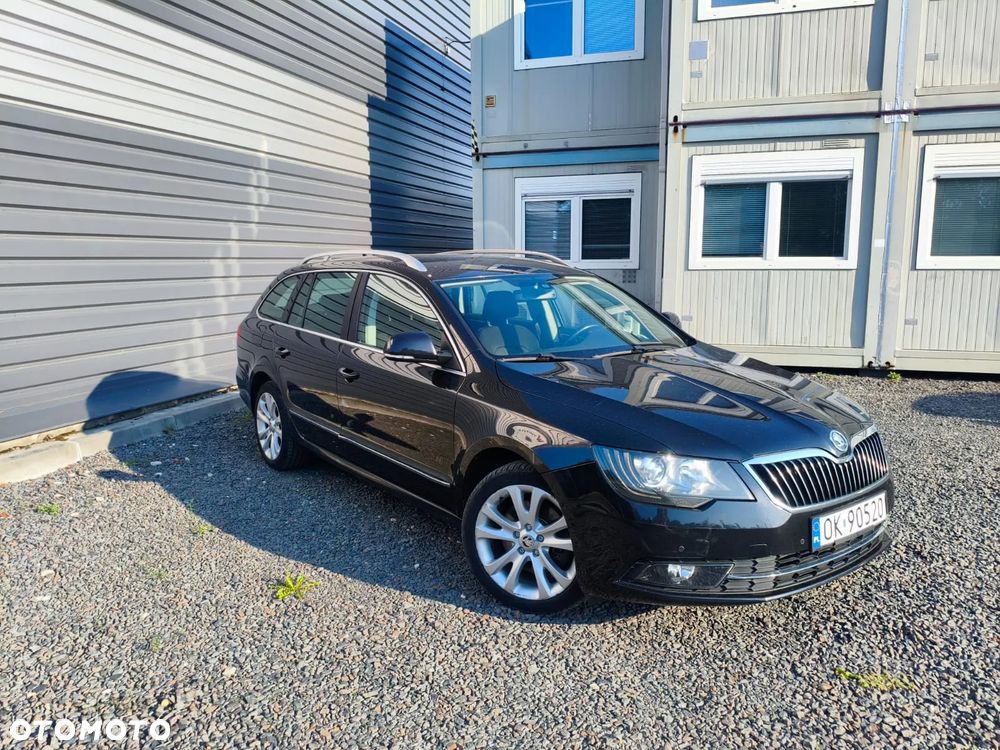 Skoda Superb 2.0 TDI Elegance DSG - 1